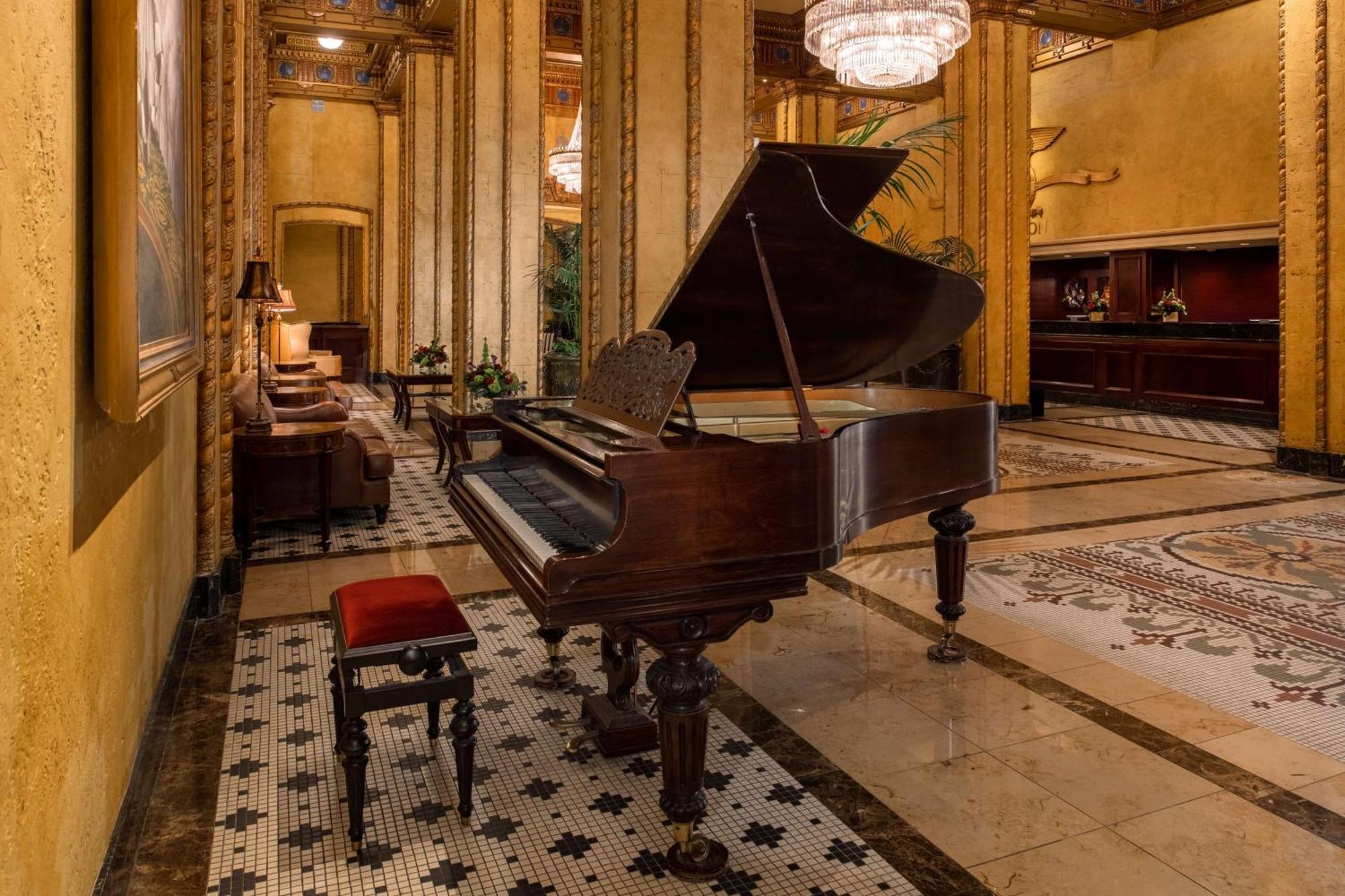 The Roosevelt Hotel New Orleans - Waldorf Astoria Hotels & Resorts Exteriör bild